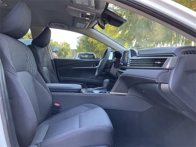 Thumbnail: 2025 Toyota Camry - 8