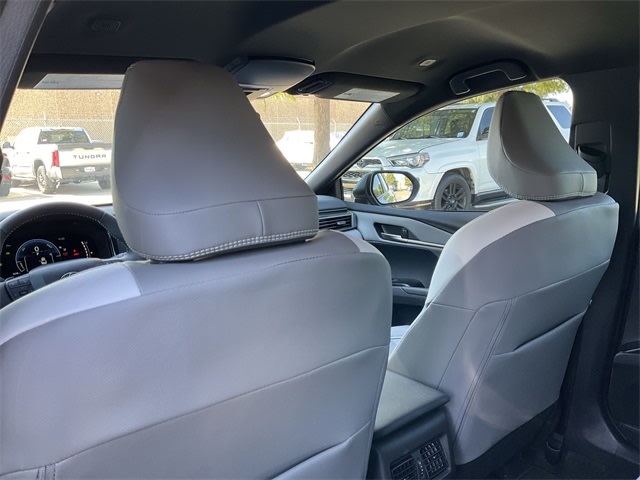 Thumbnail: 2025 Toyota Camry - 9