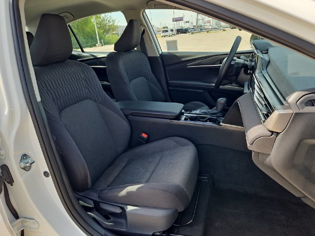 Thumbnail: 2025 Toyota Camry - 11