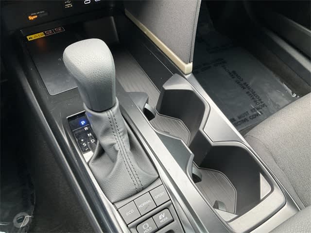 Thumbnail: 2025 Toyota Camry - 13