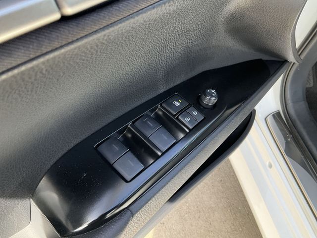 Thumbnail: 2026 Toyota Camry - 23