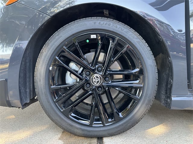 Thumbnail: 2025 Toyota Camry - 6