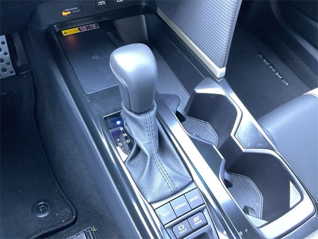 Thumbnail: 2025 Toyota Camry - 13