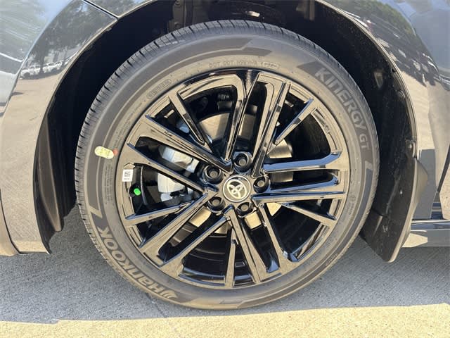 Thumbnail: 2025 Toyota Camry - 6