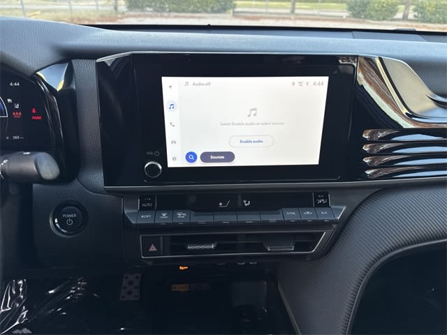 Thumbnail: 2025 Toyota Camry - 13