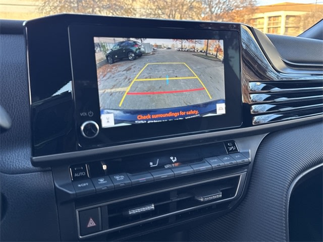 Thumbnail: 2025 Toyota Camry - 25