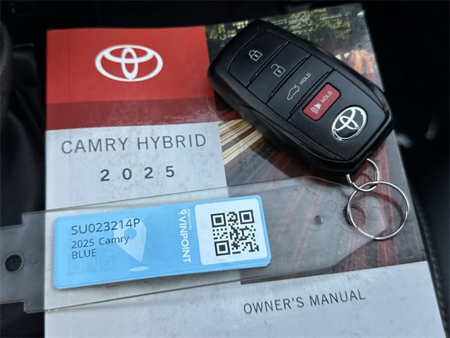 Thumbnail: 2025 Toyota Camry - 17