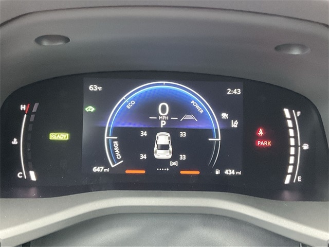 Thumbnail: 2025 Toyota Camry - 14