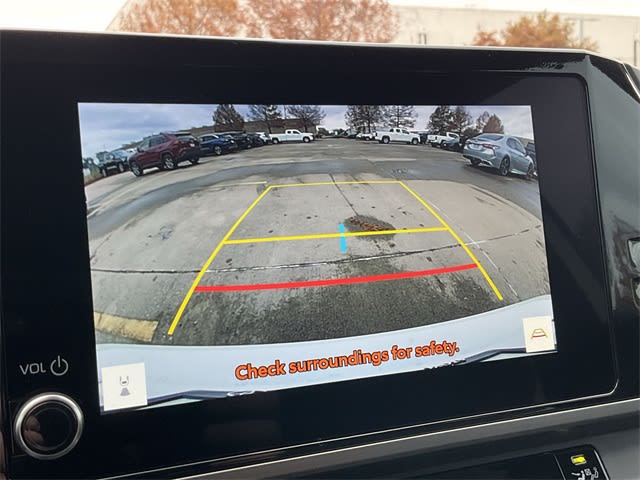 Thumbnail: 2025 Toyota Camry - 25