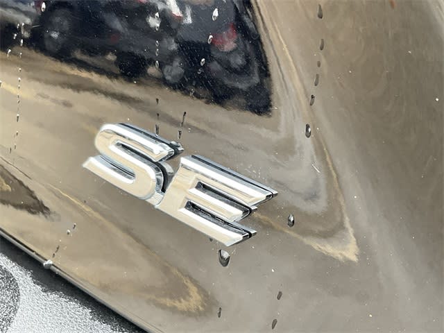 Thumbnail: 2025 Toyota Camry - 21