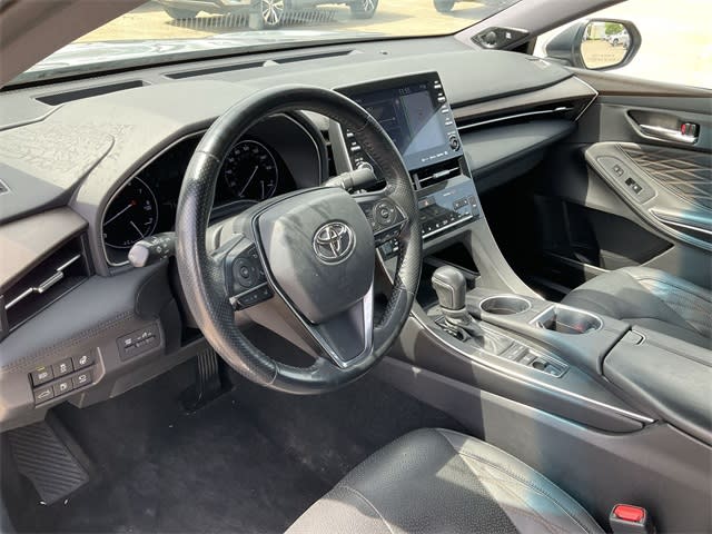 2022 Toyota Avalon Limited 2