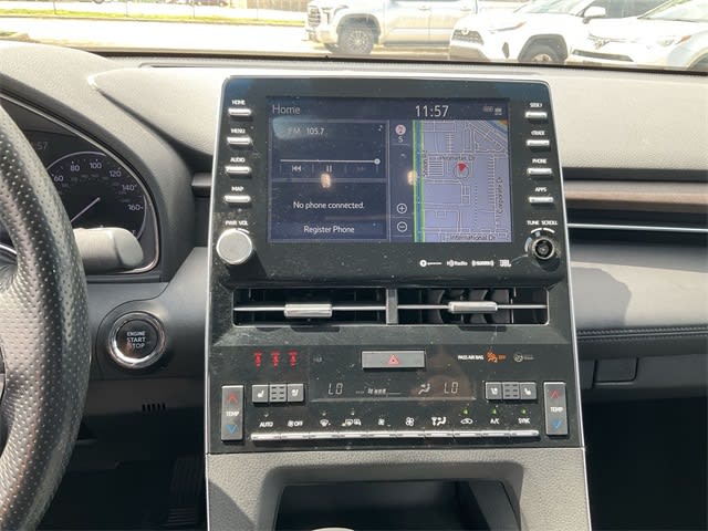 2022 Toyota Avalon Limited 13