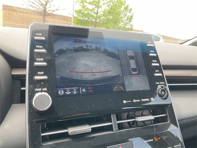 2022 Toyota Avalon Limited 26