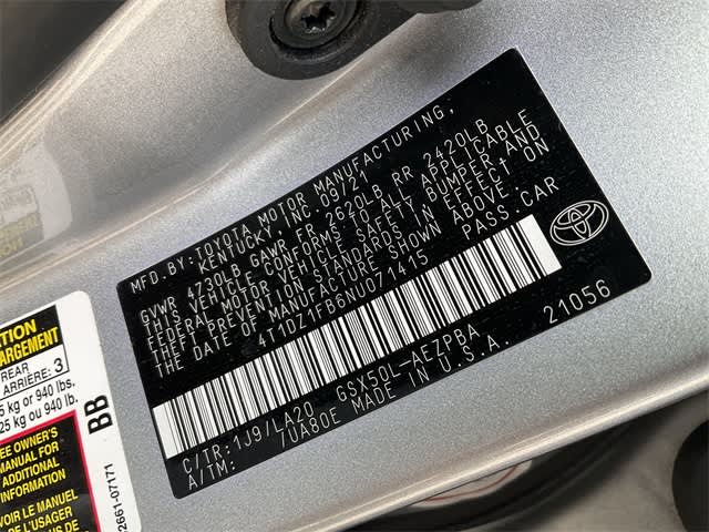 2022 Toyota Avalon Limited 18