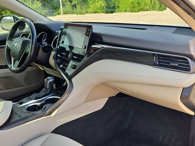 Thumbnail: 2021 Toyota Camry - 8