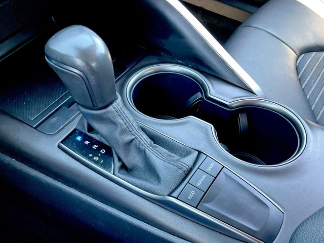 Thumbnail: 2024 Toyota Camry - 14