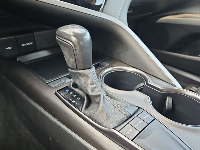 Thumbnail: 2024 Toyota Camry - 15