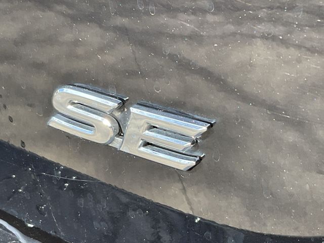 Thumbnail: 2023 Toyota Camry - 7