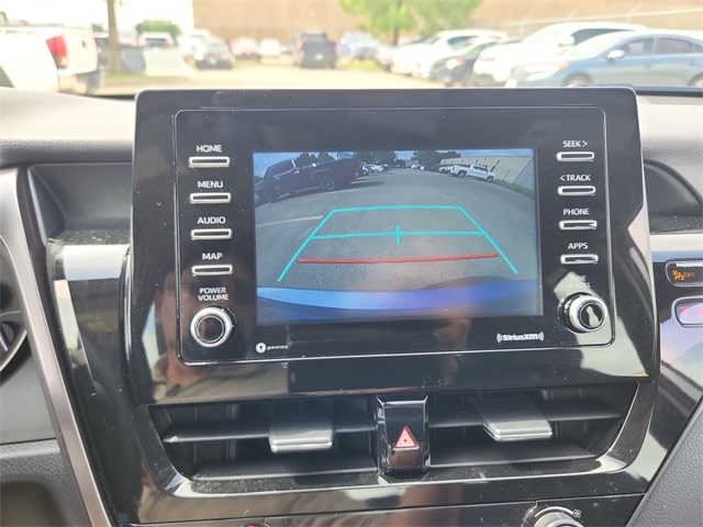 2021 Toyota Camry SE 24