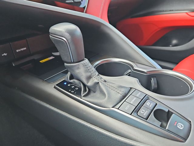 Thumbnail: 2022 Toyota Camry - 15