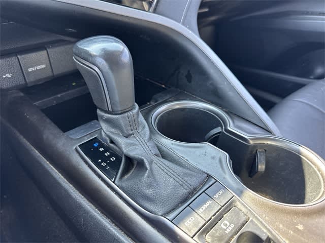 Thumbnail: 2023 Toyota Camry - 13