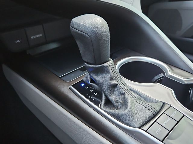 Thumbnail: 2024 Toyota Camry - 14