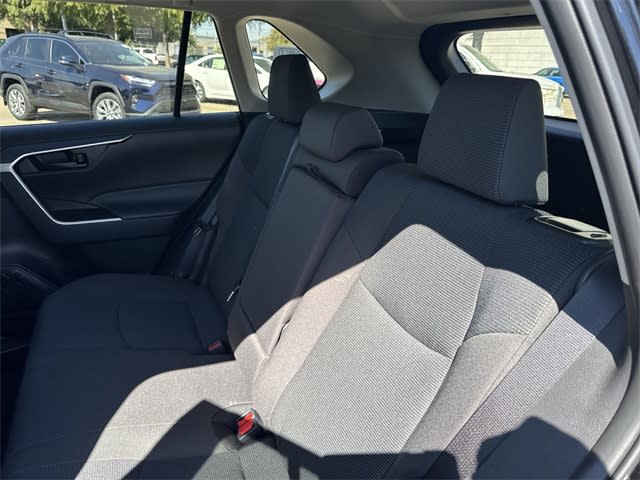 Thumbnail: 2025 Toyota RAV4 - 23