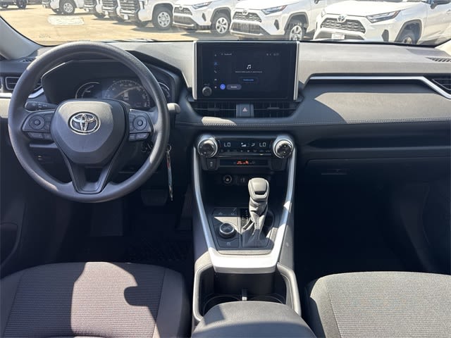 Thumbnail: 2025 Toyota RAV4 - 8