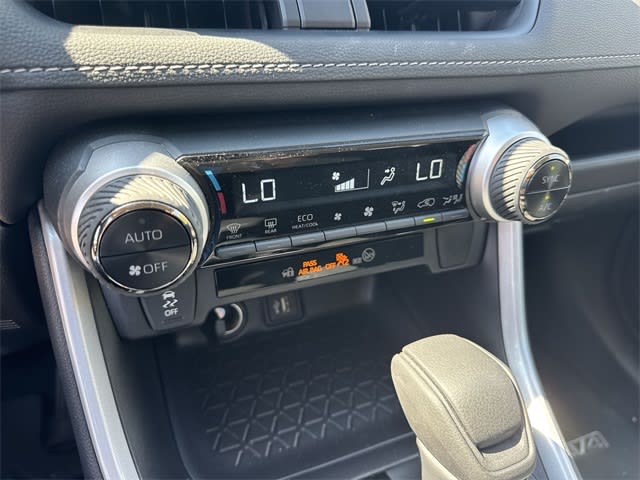 Thumbnail: 2025 Toyota RAV4 - 26