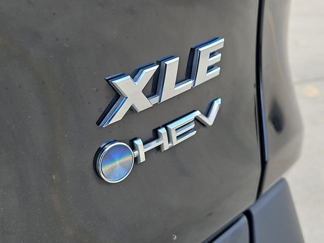 Thumbnail: 2025 Toyota RAV4 - 6