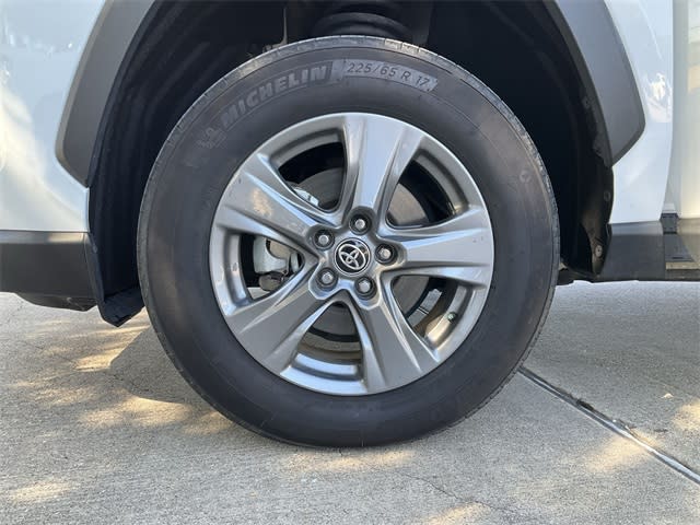 Thumbnail: 2024 Toyota RAV4 - 7