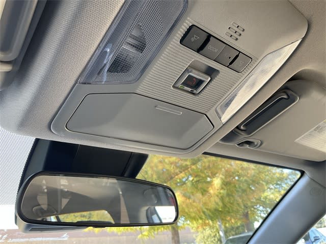 Thumbnail: 2024 Toyota RAV4 - 28