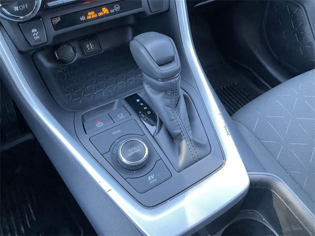 Thumbnail: 2024 Toyota RAV4 - 14