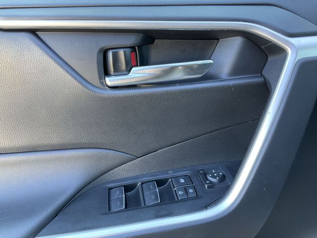 Thumbnail: 2024 Toyota RAV4 - 23