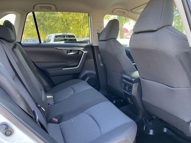 Thumbnail: 2024 Toyota RAV4 - 11