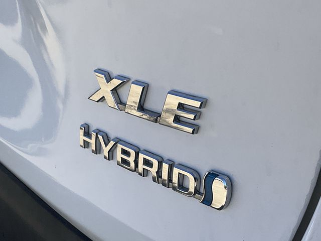 Thumbnail: 2024 Toyota RAV4 - 6