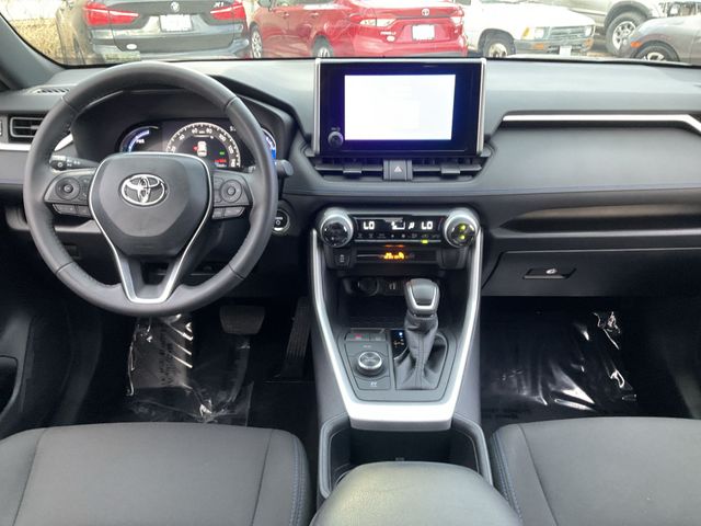 Thumbnail: 2024 Toyota RAV4 - 6