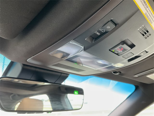 Thumbnail: 2021 Lexus ES - 19