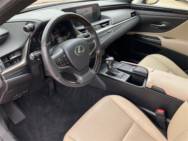 2021 Lexus ES 350 2