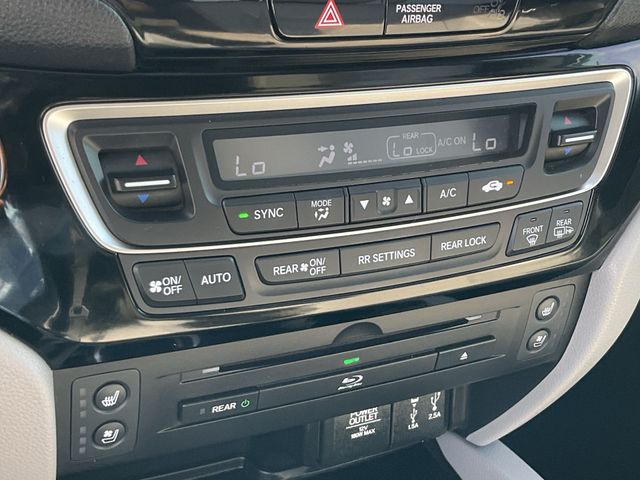Thumbnail: 2018 Honda Pilot - 27