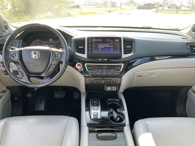 Thumbnail: 2018 Honda Pilot - 7