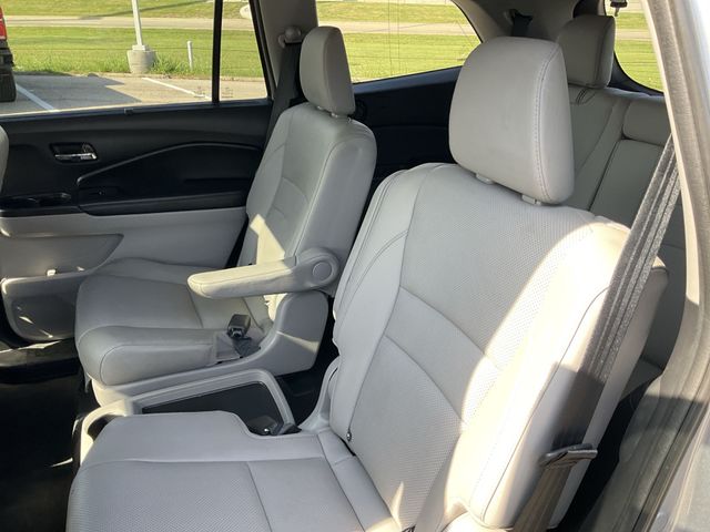 Thumbnail: 2018 Honda Pilot - 25