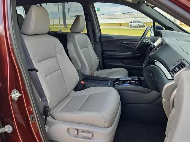Thumbnail: 2020 Honda Passport - 11