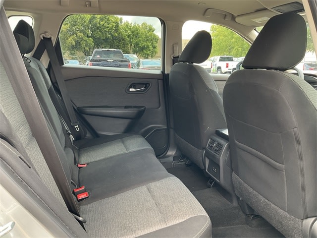 Thumbnail: 2023 Nissan Rogue - 10