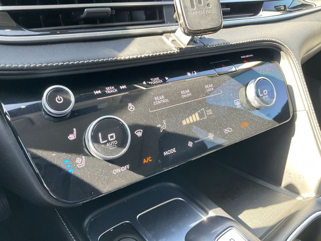 Thumbnail: 2023 INFINITI QX60 - 28