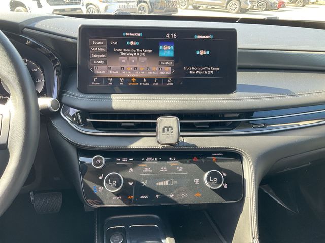 Thumbnail: 2023 INFINITI QX60 - 12