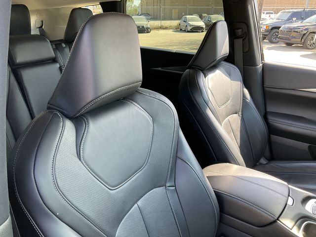 Thumbnail: 2023 INFINITI QX60 - 9