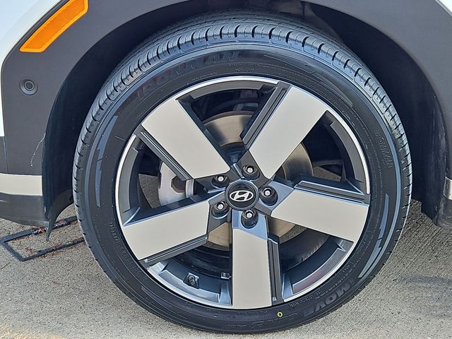 Thumbnail: 2024 Hyundai Santa Fe - 6