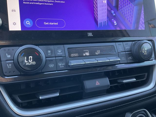 Thumbnail: 2024 Toyota Grand Highlander - 27