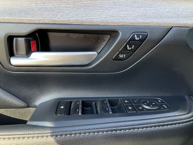 Thumbnail: 2024 Toyota Grand Highlander - 23